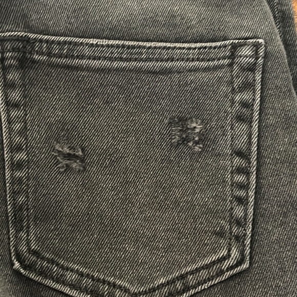 NWT H&M Mom Jeans - Picture 10 of 10